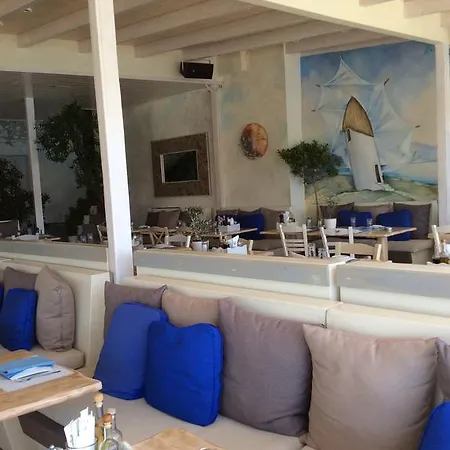 Sailinn Mykonos *